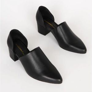 Intentionally Blank Classic Perf-Hi Heel